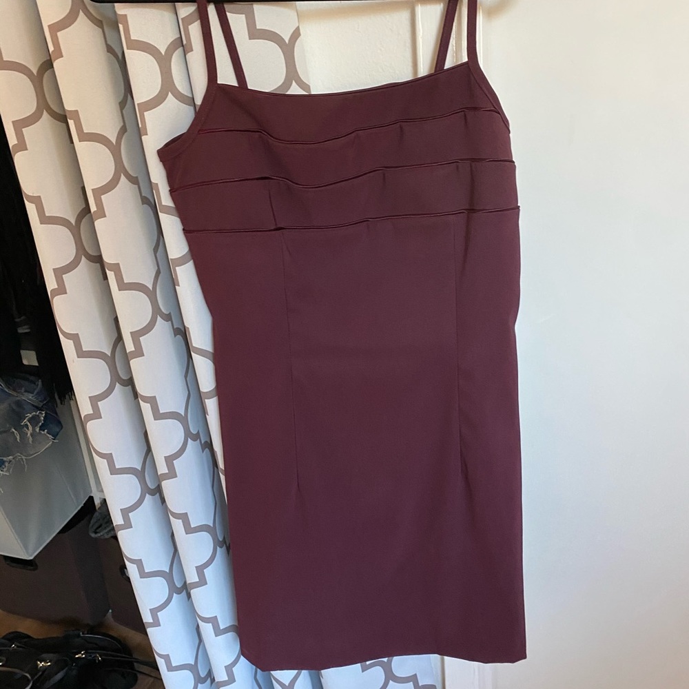 Burgundy slim fitting dress